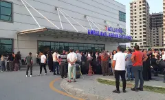 Mersin’de Gazino Bölgesinde Kavga: Bir Kişi Hayatını Kaybetti! - 33 Mersin - Mersin Son Dakika İnternet Haberleri