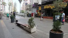 Mersin'de Alışveriş Sokakları Sıcaktan Boş Kaldı! - 33 Mersin - Mersin Son Dakika İnternet Haberleri